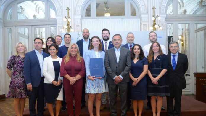 Representantes del Consejo de Líderes Políticos de Estados Unidos visitaron