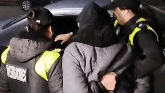 Trasladan a Delfín Gallo a la acusada del robo del