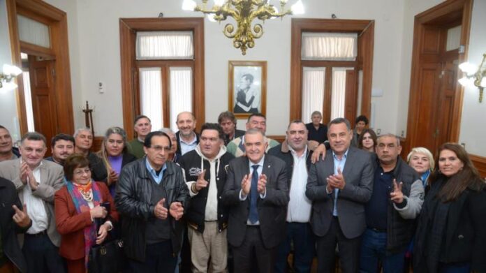 Jaldo alcanzó un acuerdo con el Frente de Gremios Estatales