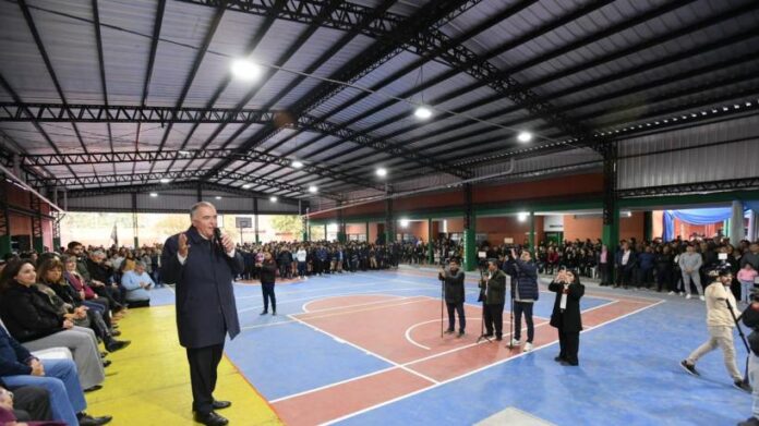 Jaldo inauguró obras en la Escuela Secundaria El Corte en