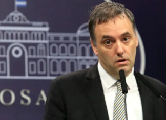 Adorni sigue dilatando su declaración jurada: “Fin de mayo o primera semana de junio”