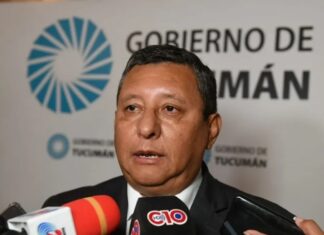 Darío Monteros tras las inundaciones: “Trabajaremos hasta el domingo para que las clases vuelvan el lunes”