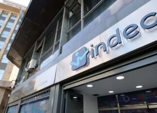 Industria en crisis: el INDEC informó uso de fábricas al 54,6%