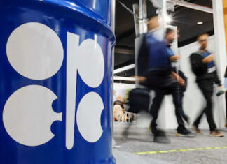 La OPEP aumenta la producción de petróleo y evita referirse a la salida de Emiratos