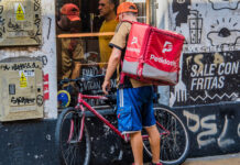 Día del Trabajador: el 75% de quienes trabajan en apps necesita más de un empleo para sostener sus ingresos
