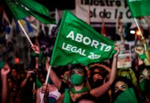 Milei volvió a cuestionar el aborto y apuntó contra “enemigos ideológicos”