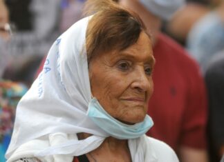 Murió Taty Almeida, histórica referente de Madres de Plaza de Mayo Línea Fundadora