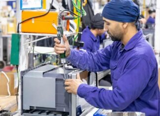 Reforma laboral: casi 800 convenios deberán renegociarse y crece la tensión con los gremios
