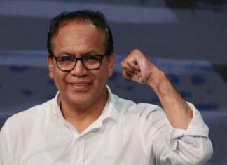 Roberto Sánchez toma una leve ventaja sobre Keiko Fujimori a días del balotaje