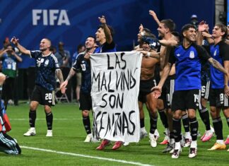 Reino Unido pidió a la FIFA sanciones contra Argentina por una bandera sobre Malvinas