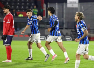 Atlético Tucumán goleó 4 a 0 a Independiente y avanzó en la Copa Argentina