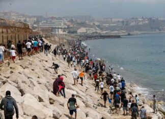 Unión Europea convoca reunión urgente por la crisis en Ceuta