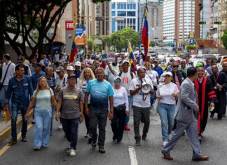 Venezuela: los apagones y la crisis económica vuelven a llevar a miles a las calles