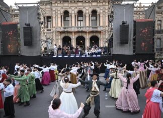 Tucumán Danza colmó la Plaza Independencia en un masivo show del Septiembre Musical