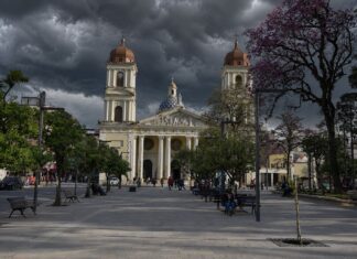 El Niño en Argentina: alertan por lluvias extremas, inundaciones y crecidas hasta 2027